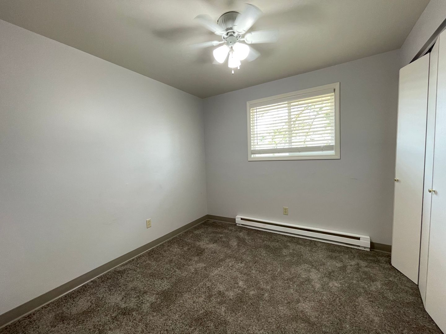 1831 E Marshall Ave unit Unit 03 – photo 3