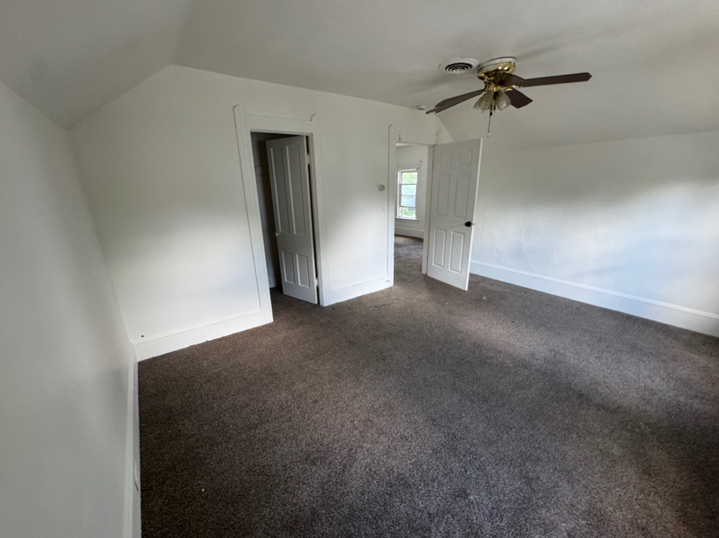 3134 W 88th St unit Up – photo 4