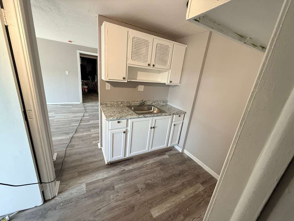 13420 Euclid Ave unit 13444- 213 – photo 3