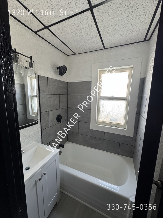 1320 W 116th St – photo 5