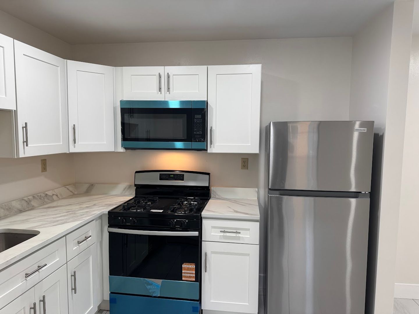 1748 Jancey St unit Apt 4 – photo 2
