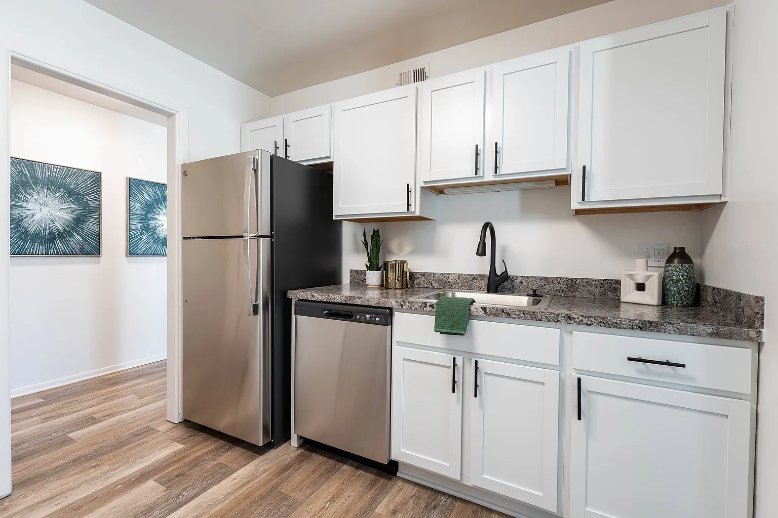 The Crossroads At Southfield Apartments – photo 4