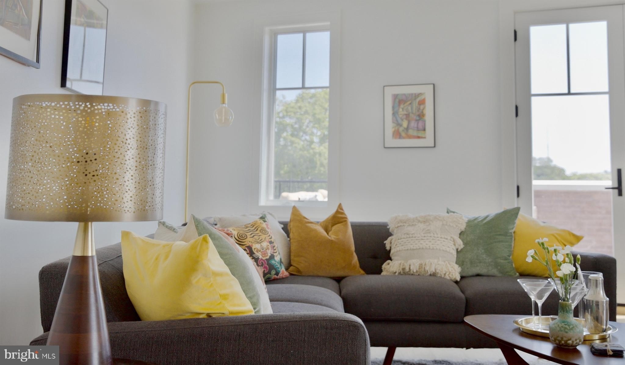 8100 Germantown Ave #B – photo 4