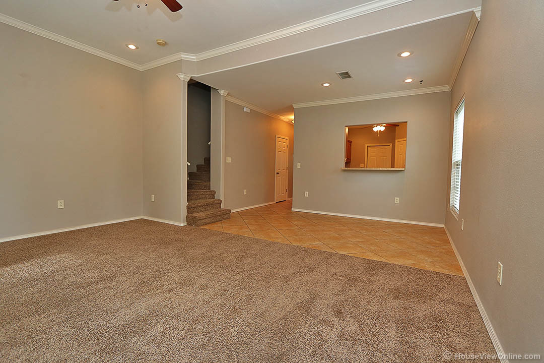 1345 Amblewood Dr unit 1347 – photo 3