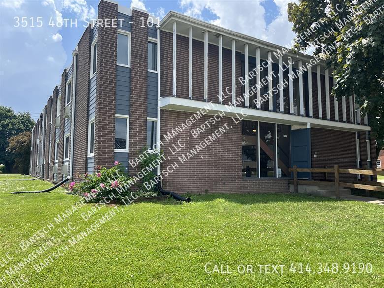 3515 48th St – photo 1