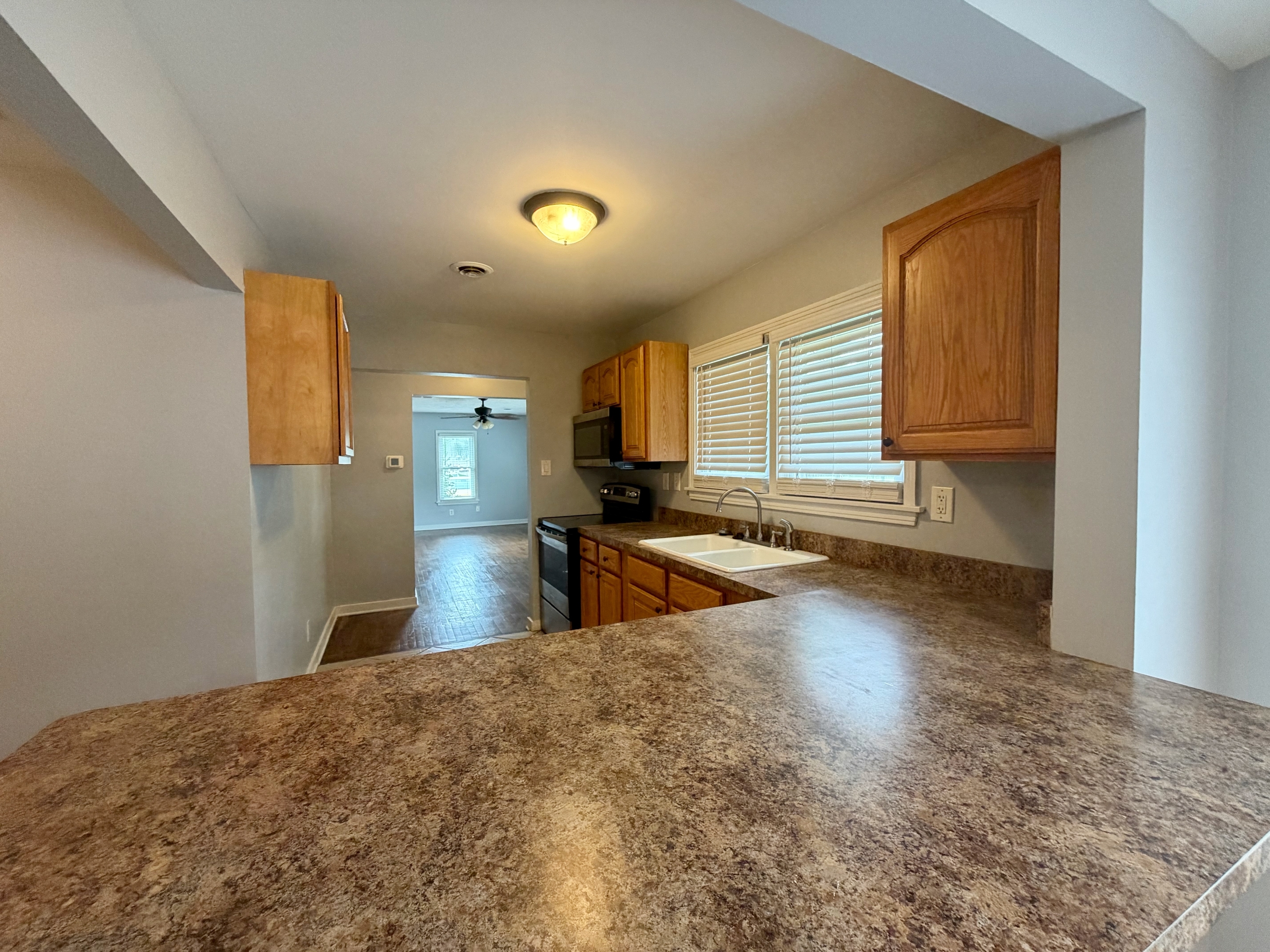 416 W Wenger Rd – photo 4