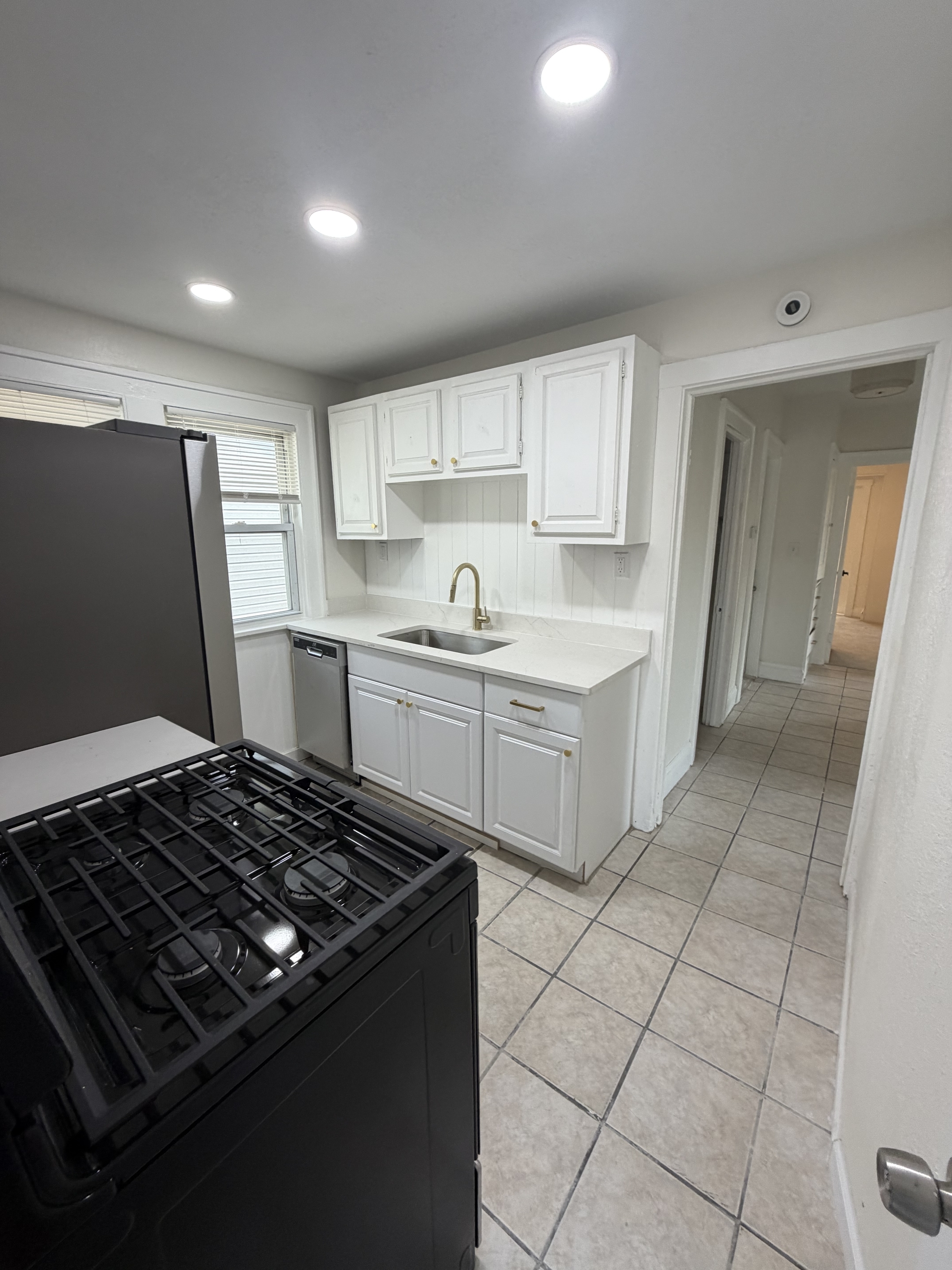 4345 W 48th St – photo 3