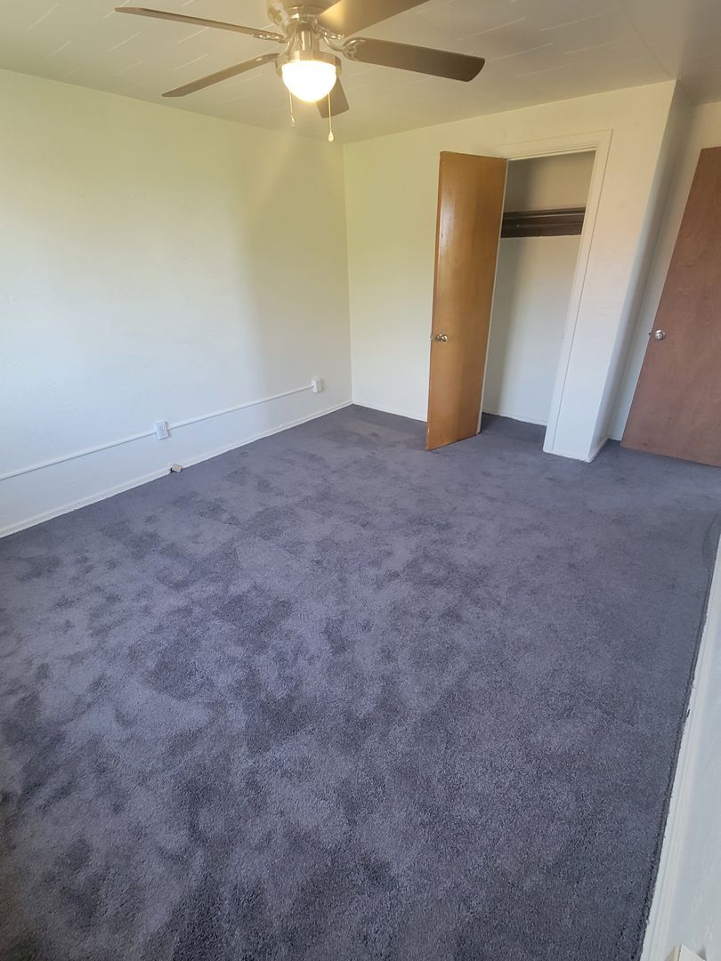 3304 Brownsville Rd – photo 2