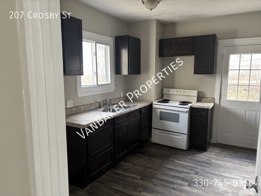 207 Crosby St – photo 5