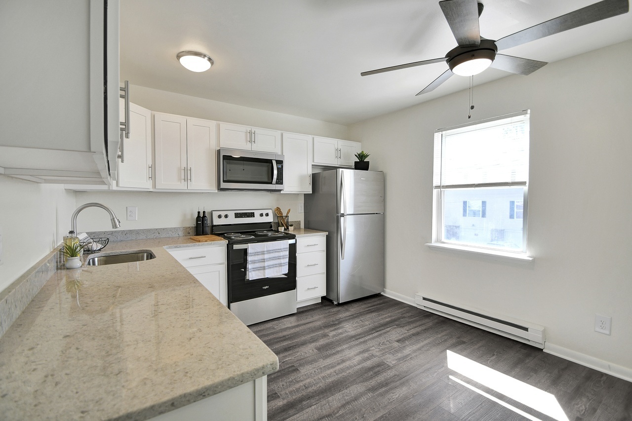 503 S Austin St unit 503 A – photo 1