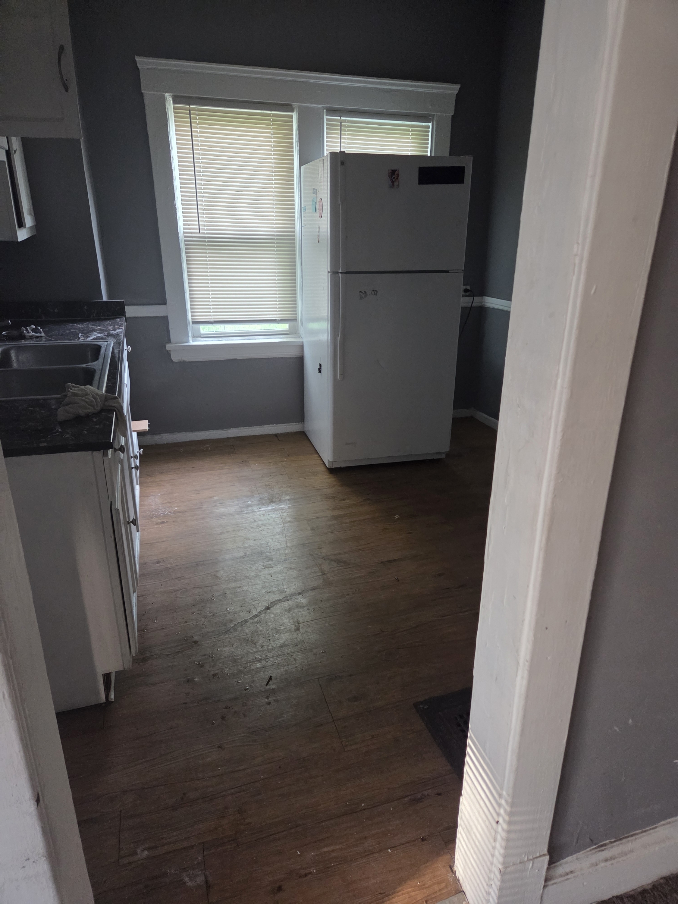 10702 Bryant Ave unit 1 – photo 4