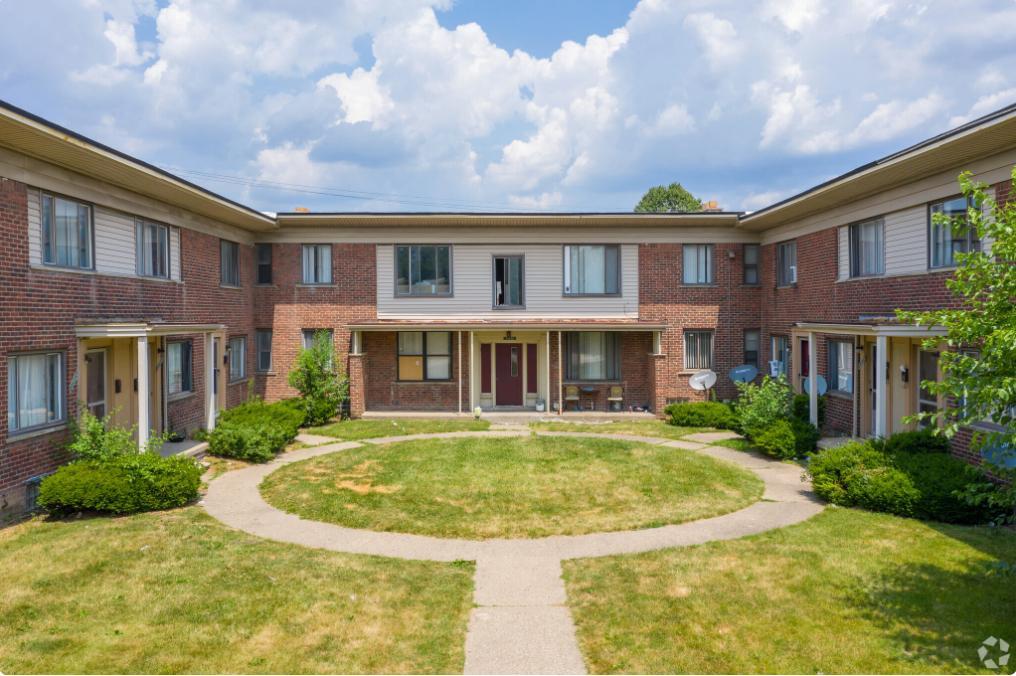 14274 Riverview St – photo 4