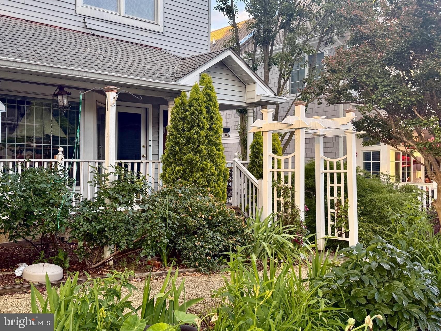 110 Annapolis St #A – photo 1