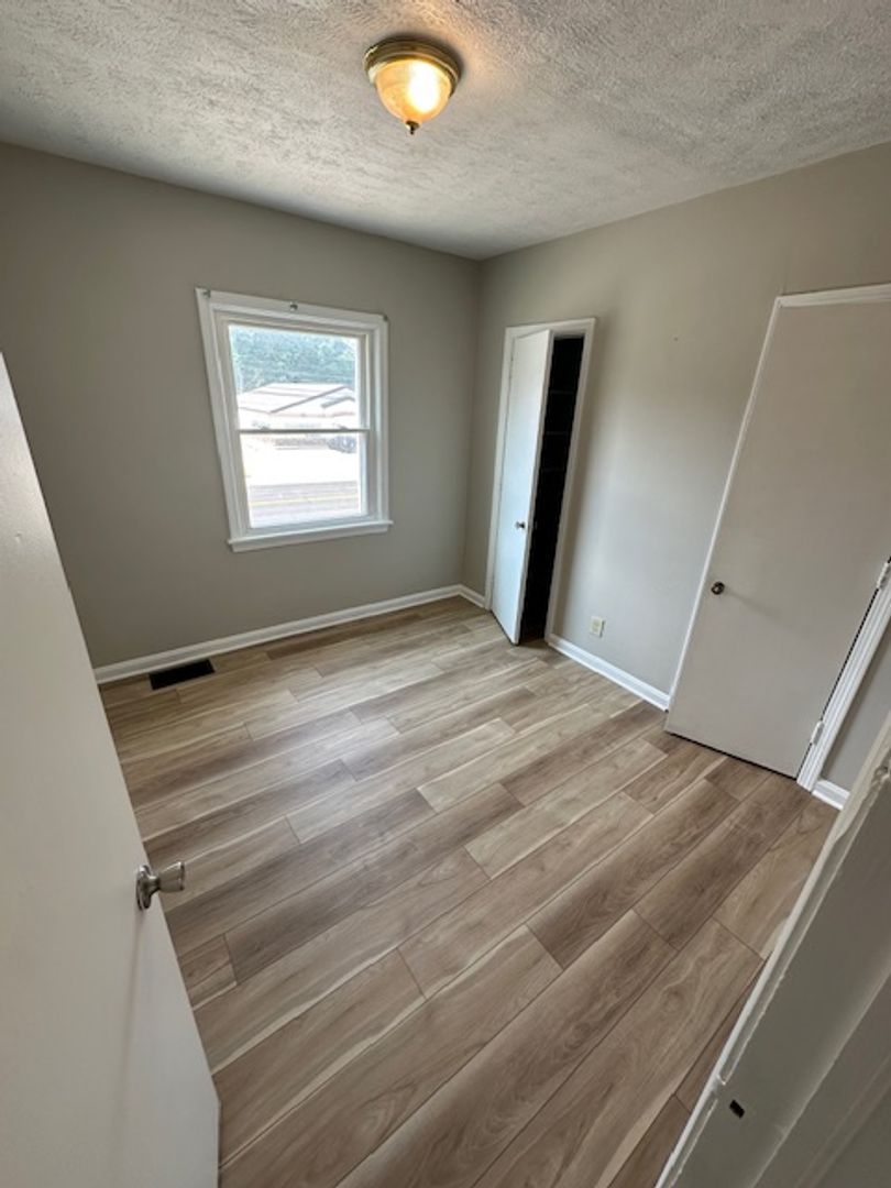 1171 W Main St unit 1 – photo 5