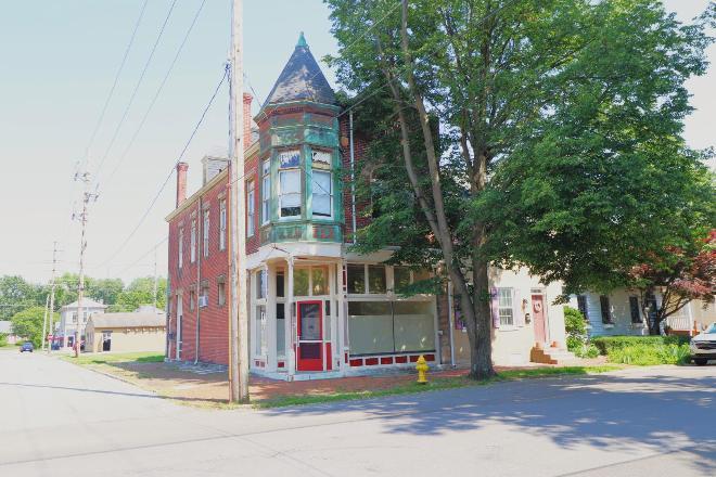 401 S 4th St – photo 3
