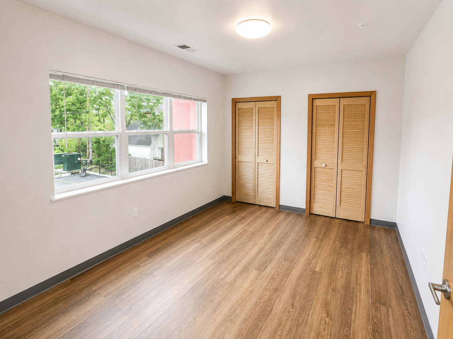 410 E Main St unit 301 – photo 4
