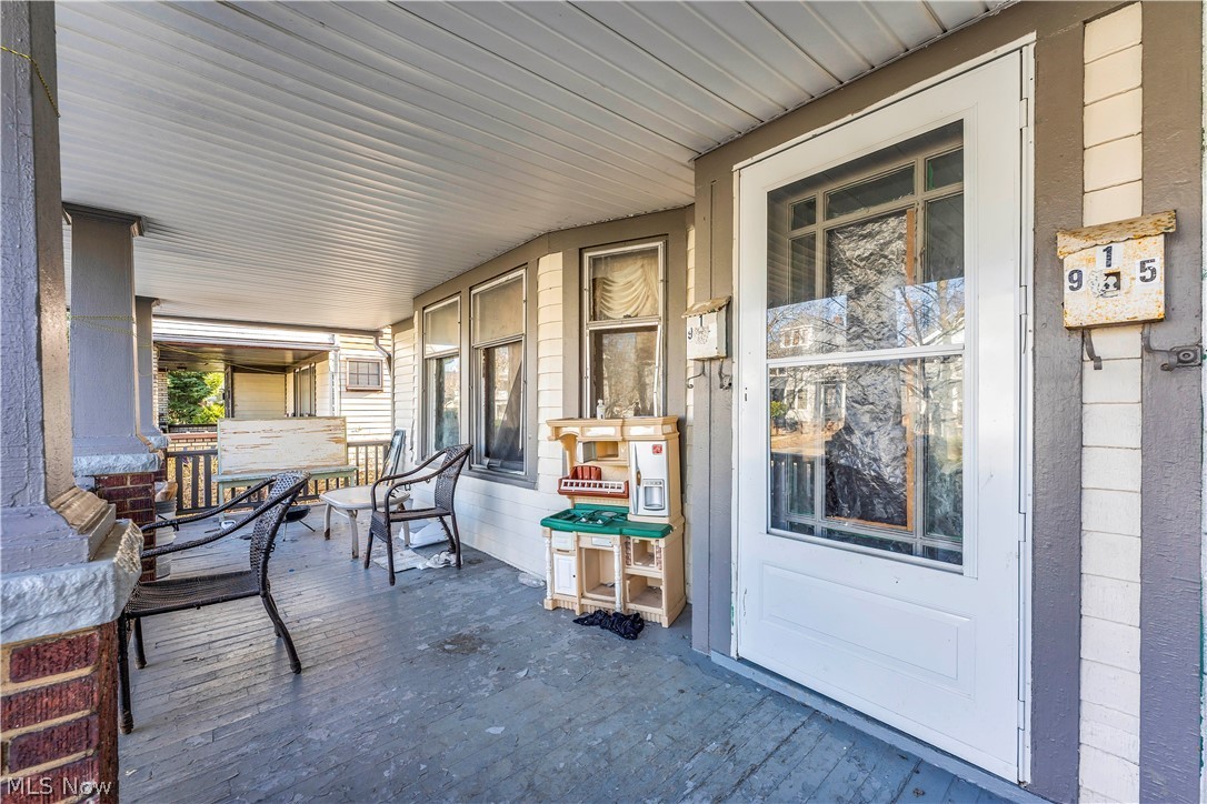913 Helmsdale Rd unit 3 – photo 4