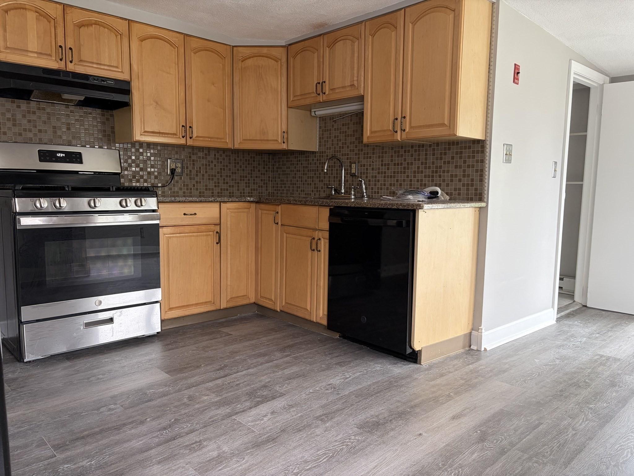 20 Emerson St unit 22 – photo 3