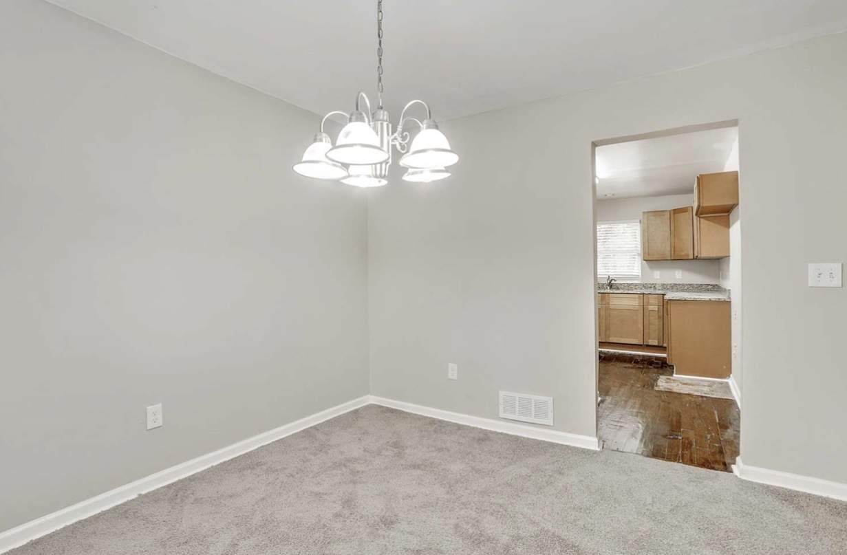2020 Pleasure Dr – photo 5