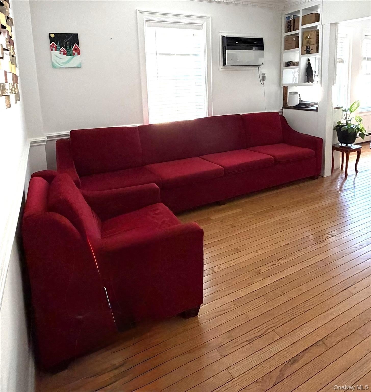 411 Elm St – photo 5