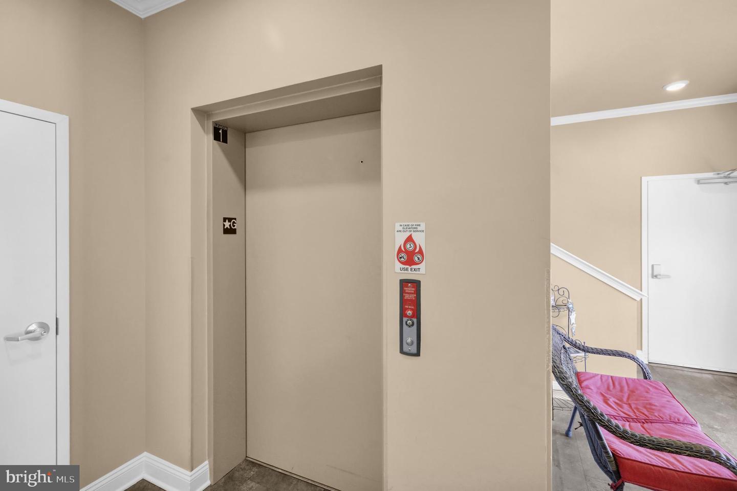 113 Legacy Blvd unit 302 – photo 4