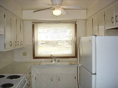 126 7th St NW #6 – photo 3