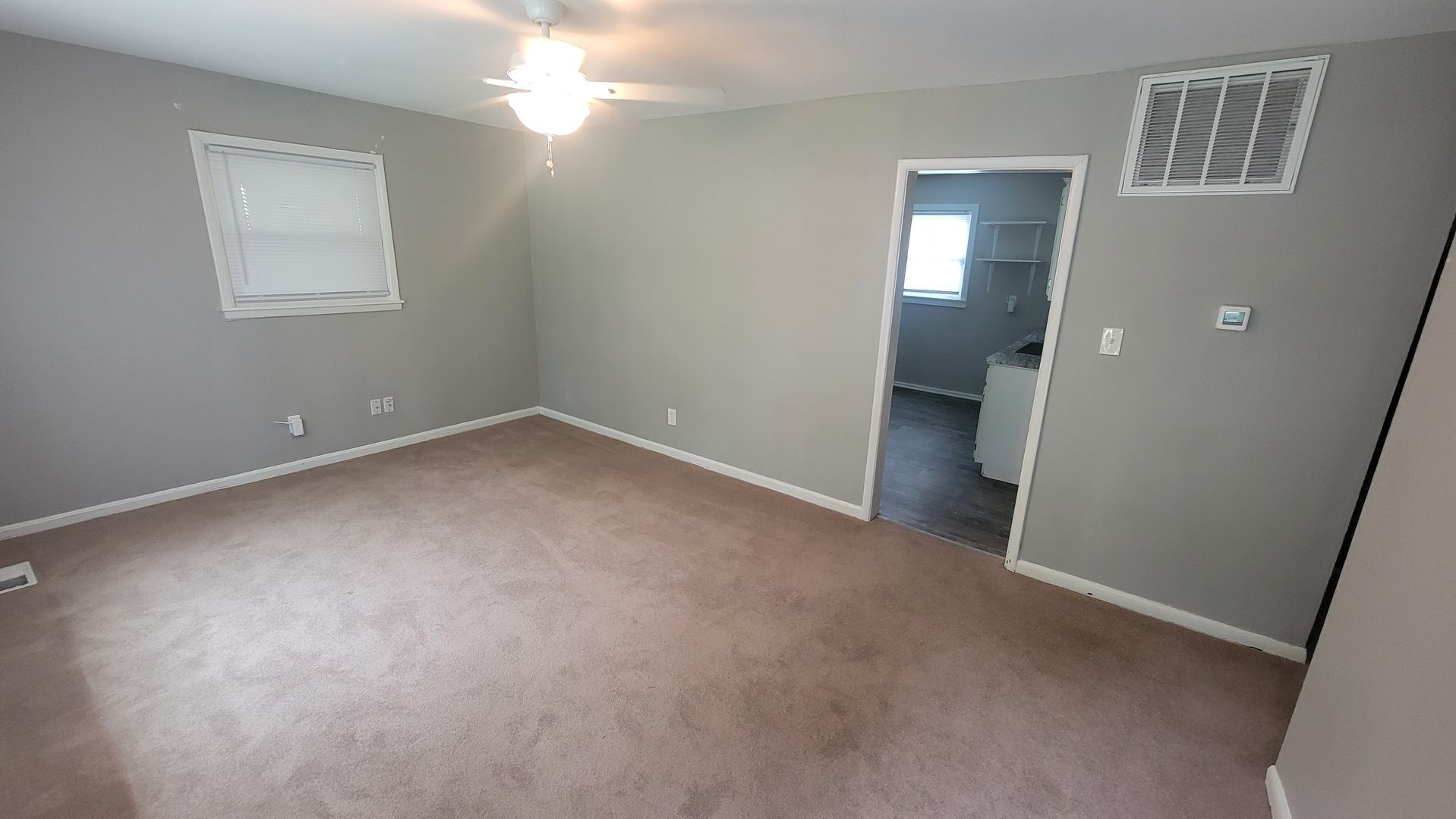 10210 Browns Ct – photo 3