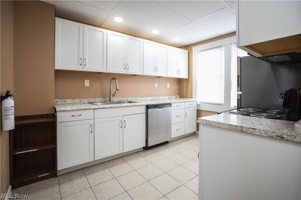 559 E Exchange St – photo 2