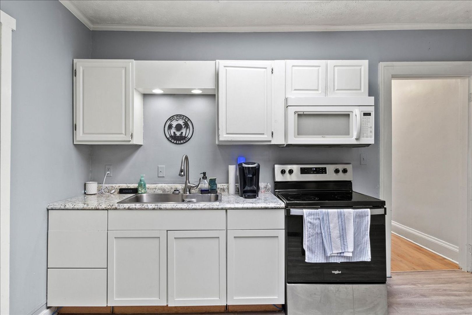 231 1/2 N Main St unit 1 – photo 4