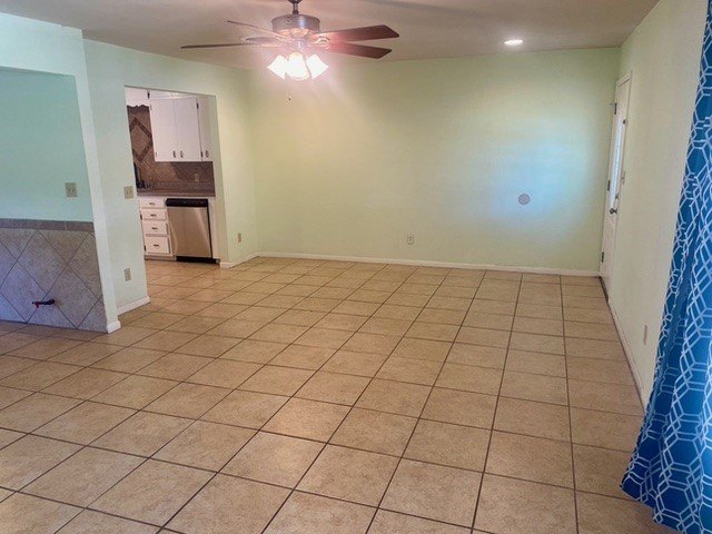 720 N West St – photo 5