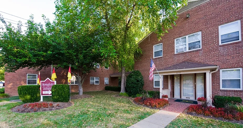 Springfield Gardens – photo 1