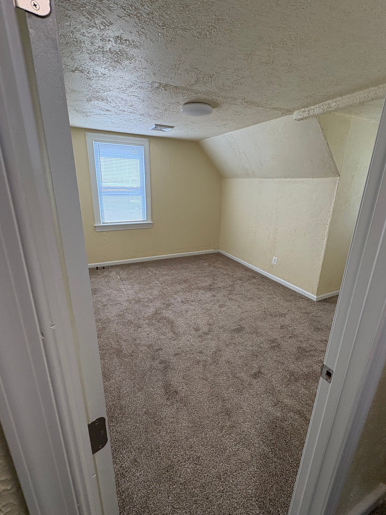 5520 Clifton Ave unit 2 – photo 5