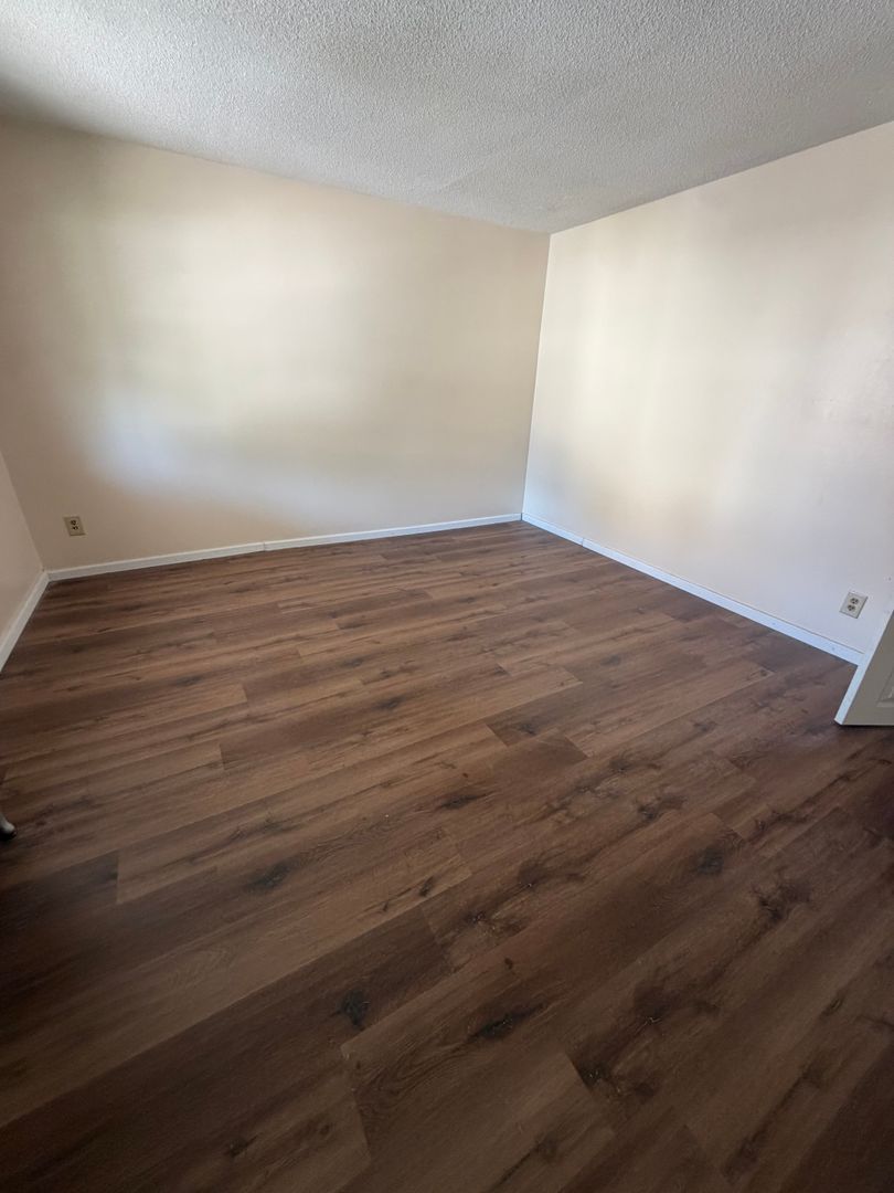 197 William St unit 199 Right - 1st Floor – photo 2