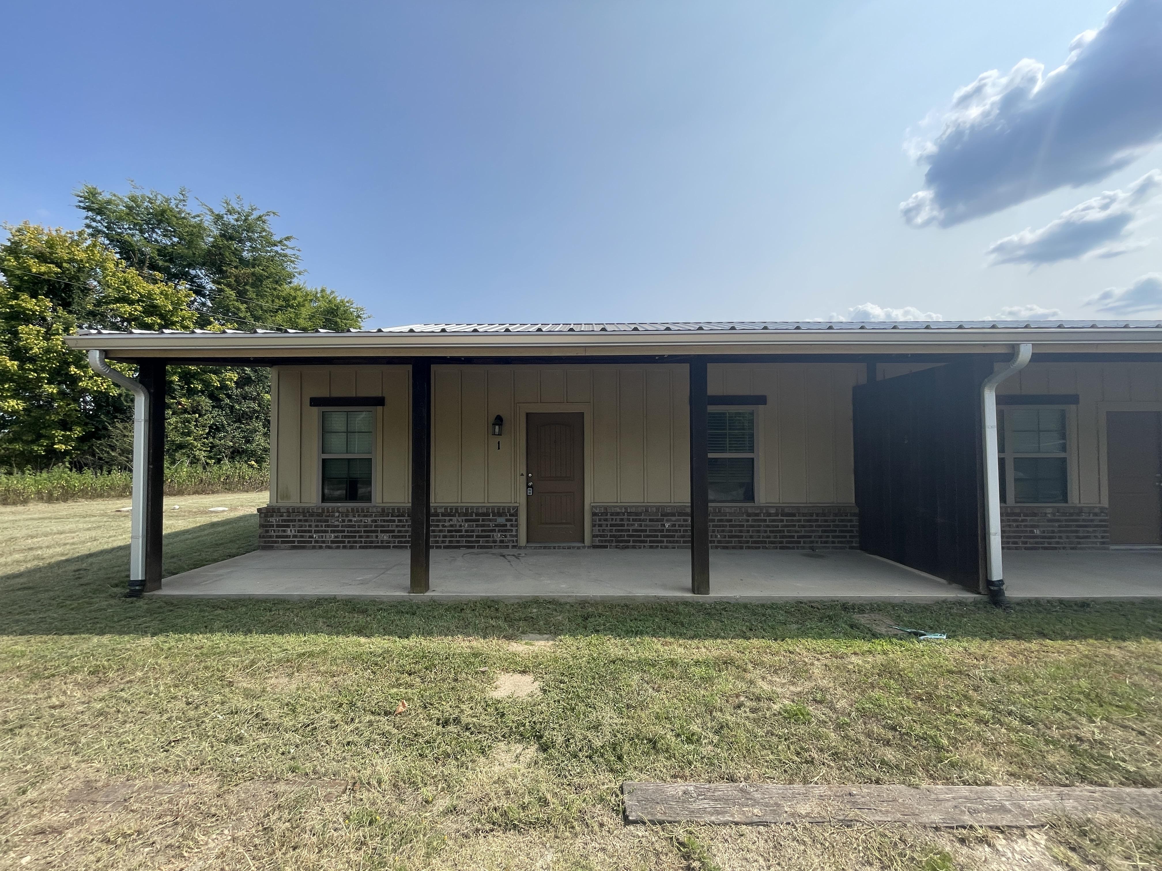 501 FM 315 unit 9 – photo 1