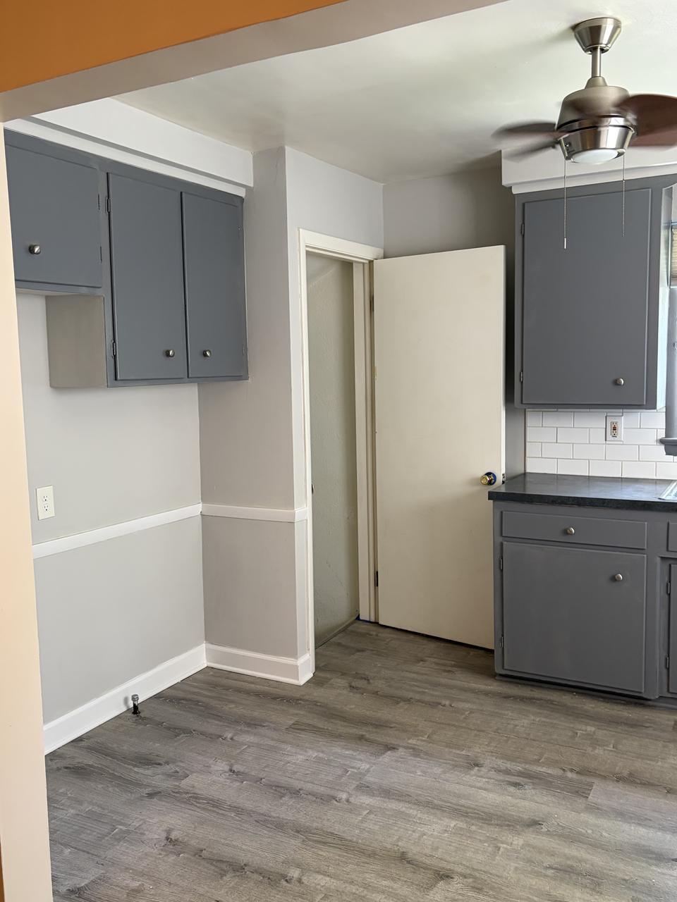 1348 Beaconfield Rd – photo 4