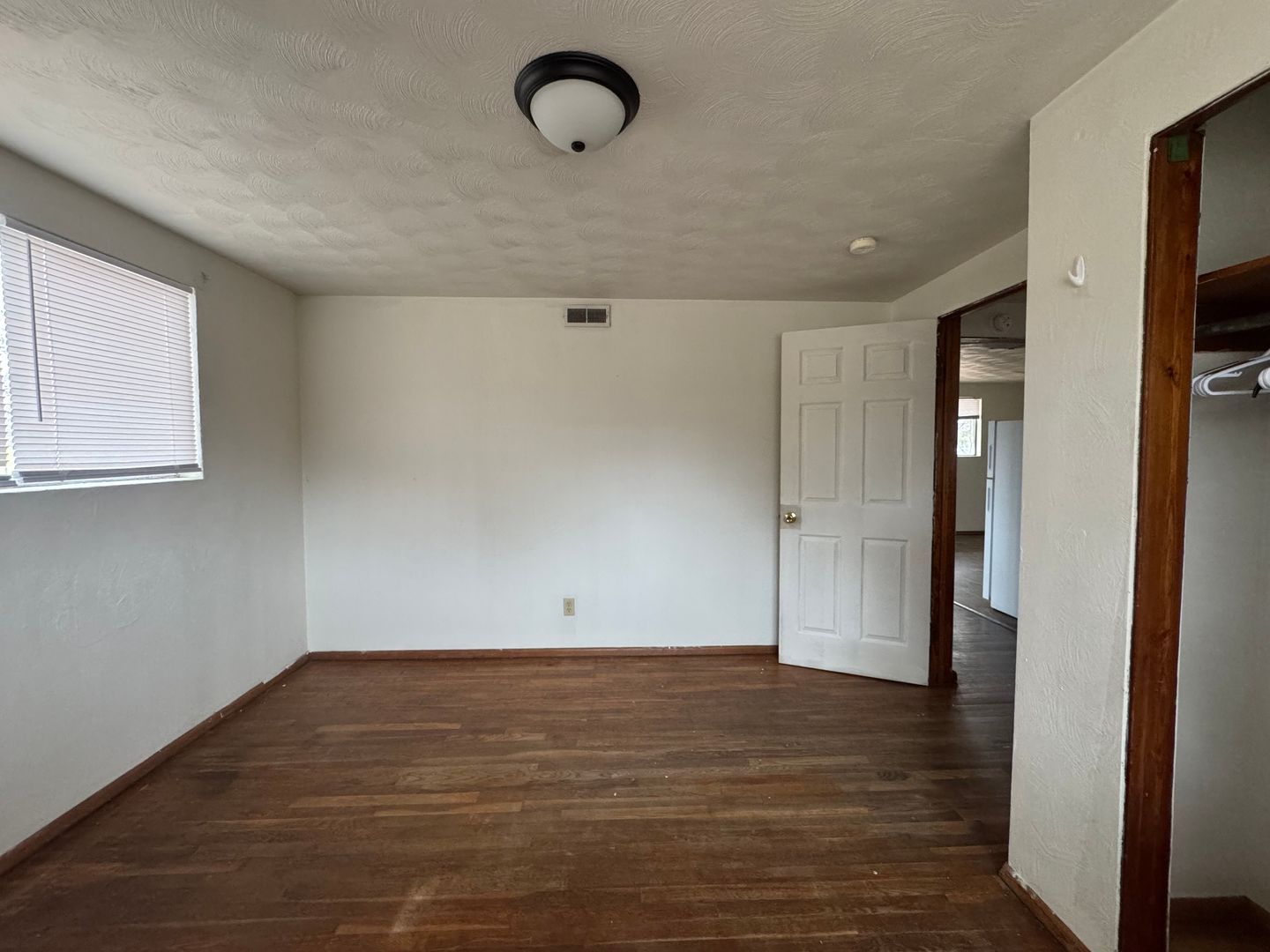 1225 W Freeman St unit 7 – photo 4