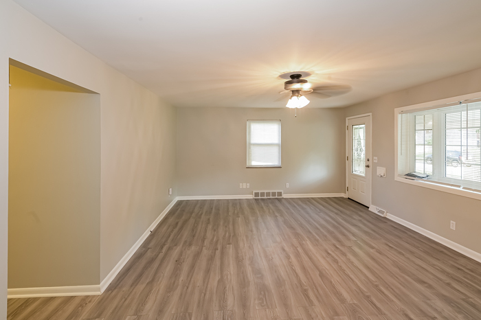 3346 Stevie Ln – photo 4