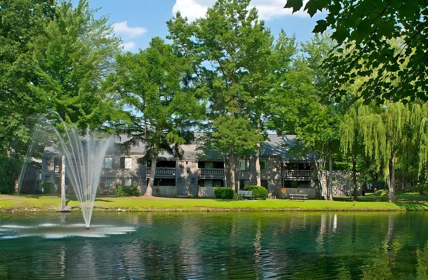 Woodlake – photo 2