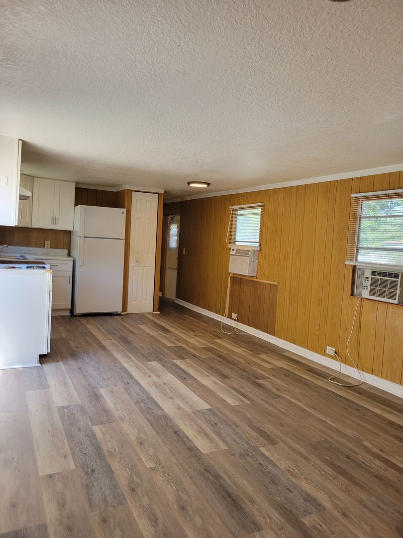 1439 34th St NW unit # 5 – photo 3