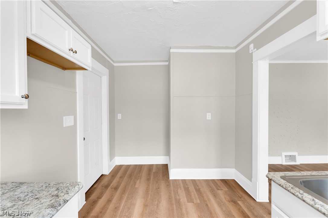 9409 Denison Ave unit 2/UP – photo 4