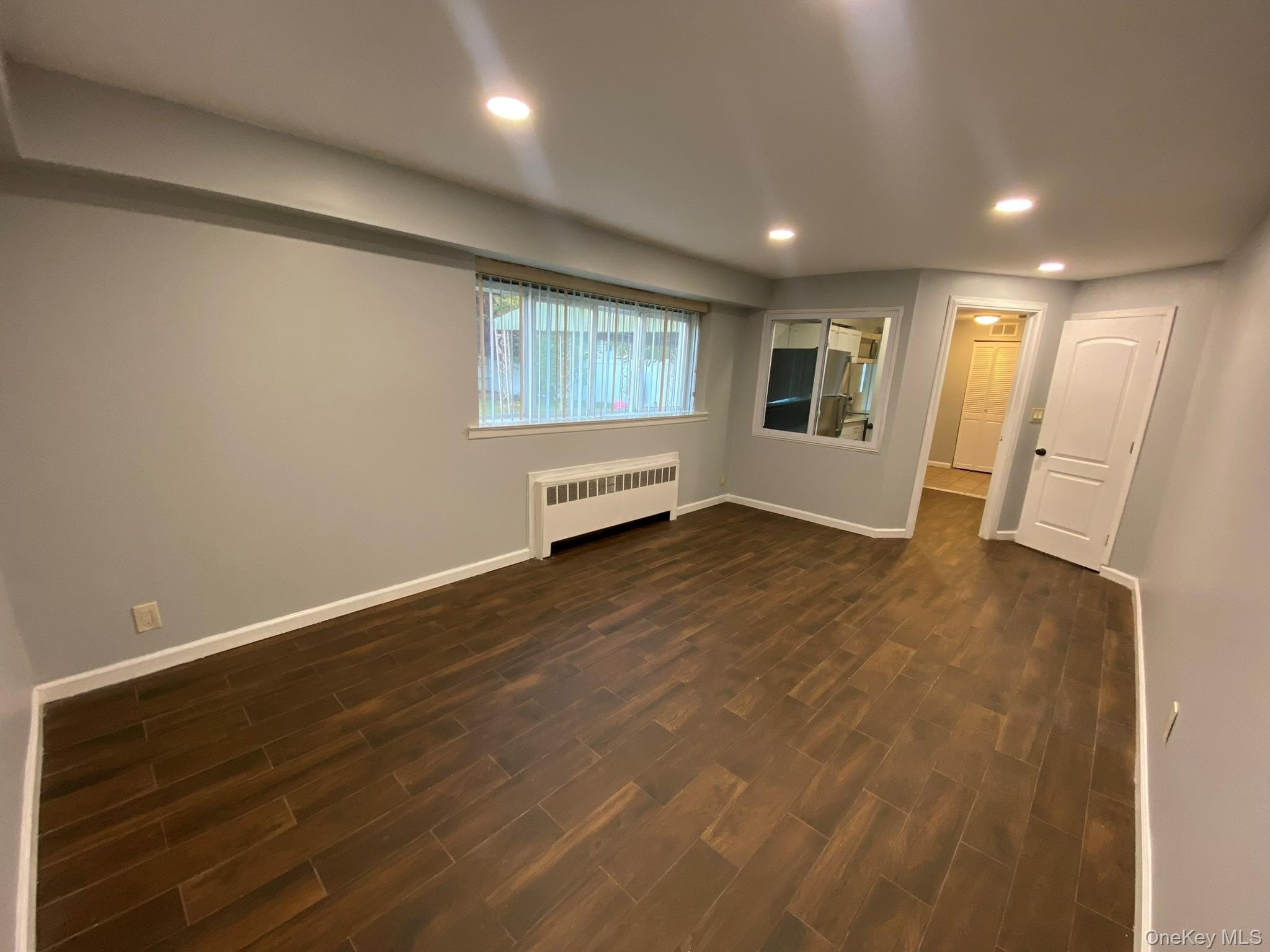 16 Frank Ave #STUDIO – photo 5