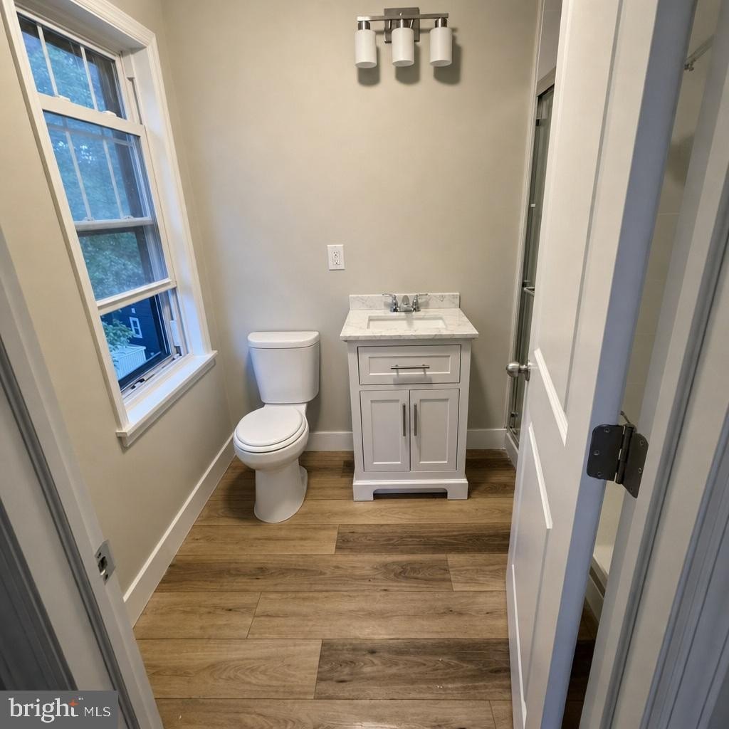 166 East Ave #A – photo 4