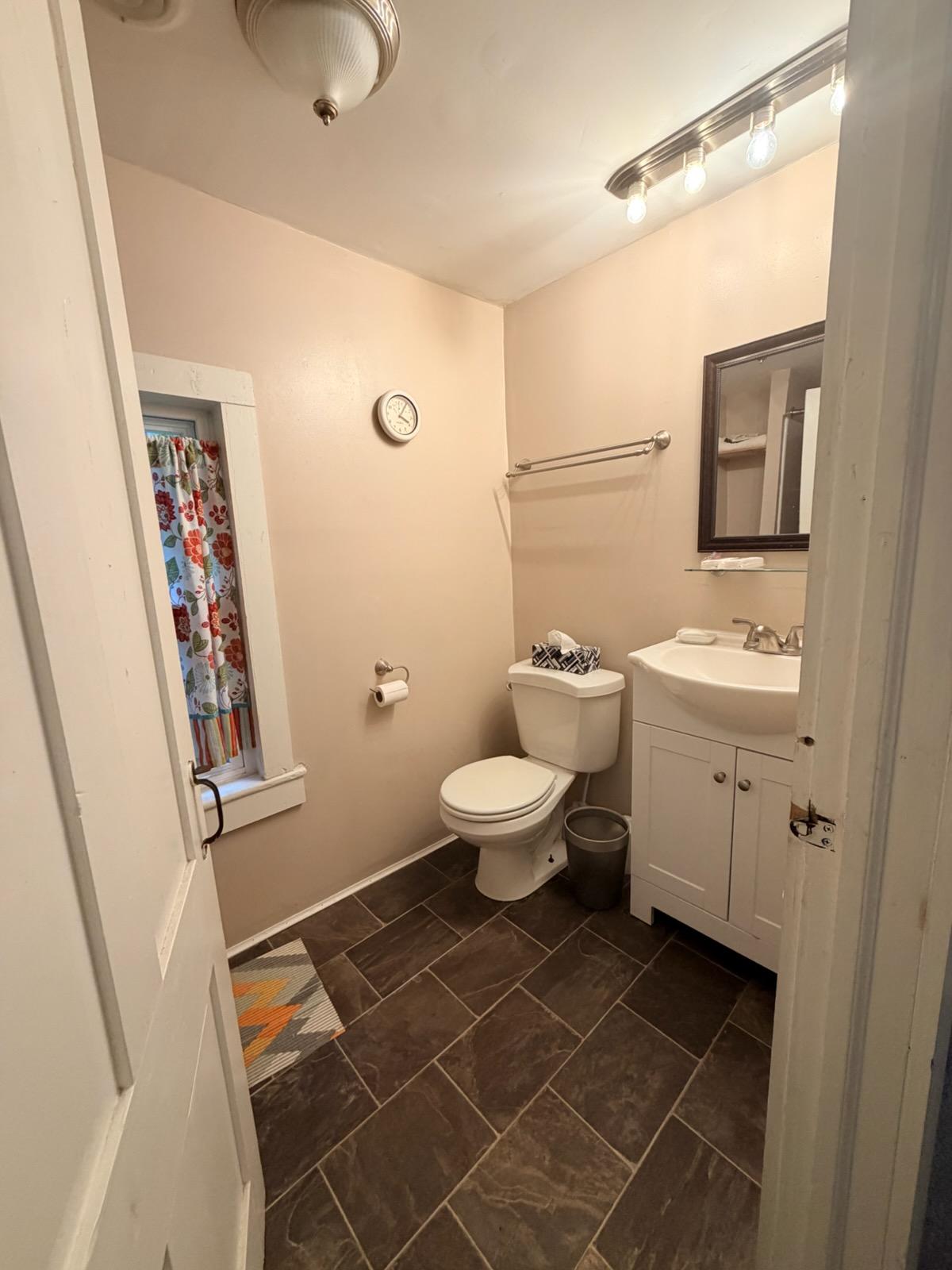 972 Dryden Rd – photo 5