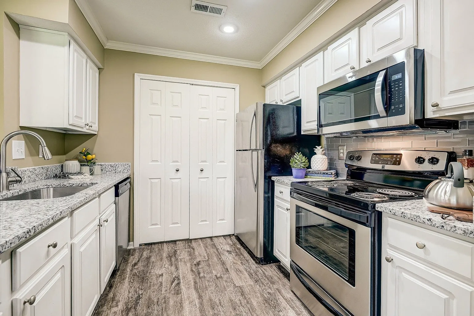 The Woods at Polaris Parkway Apartment Homes – photo 3