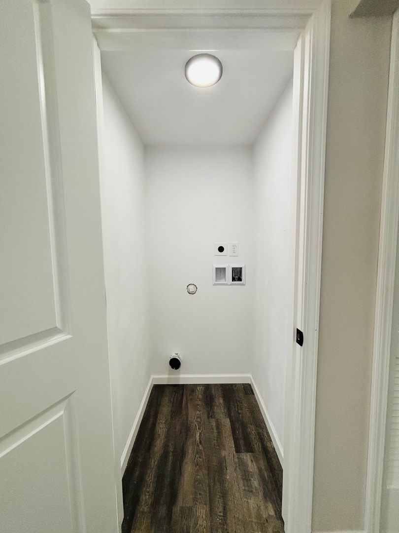 101 N Oak St unit Oak-11 RM – photo 5