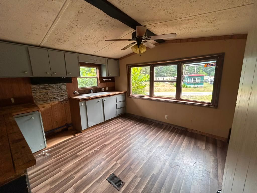 152 Burnt Mill Rd unit 152 – photo 3