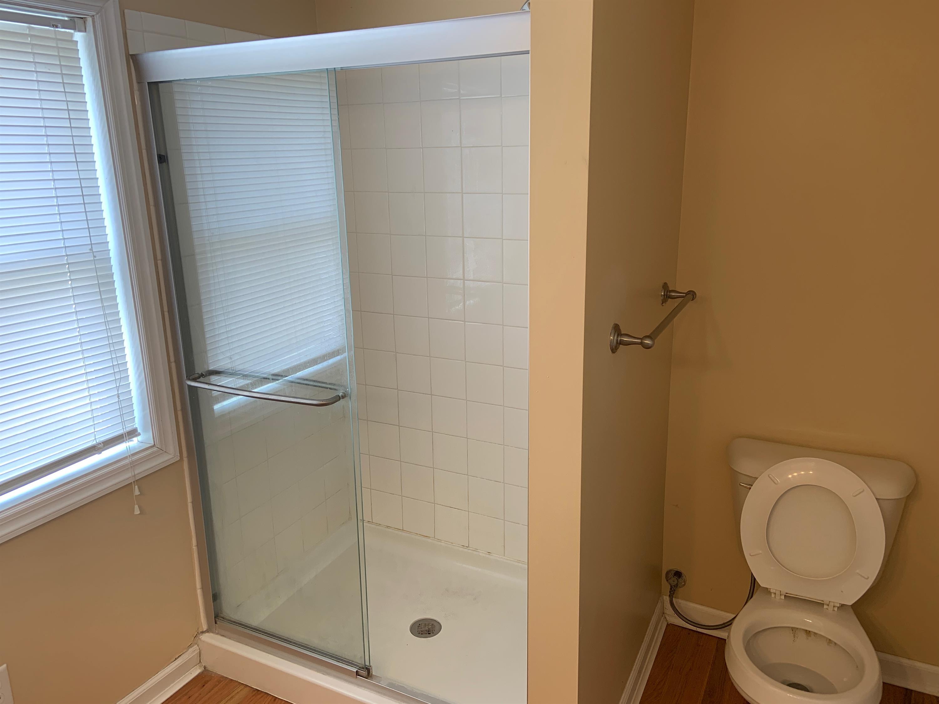 9 W Withrow St – photo 4