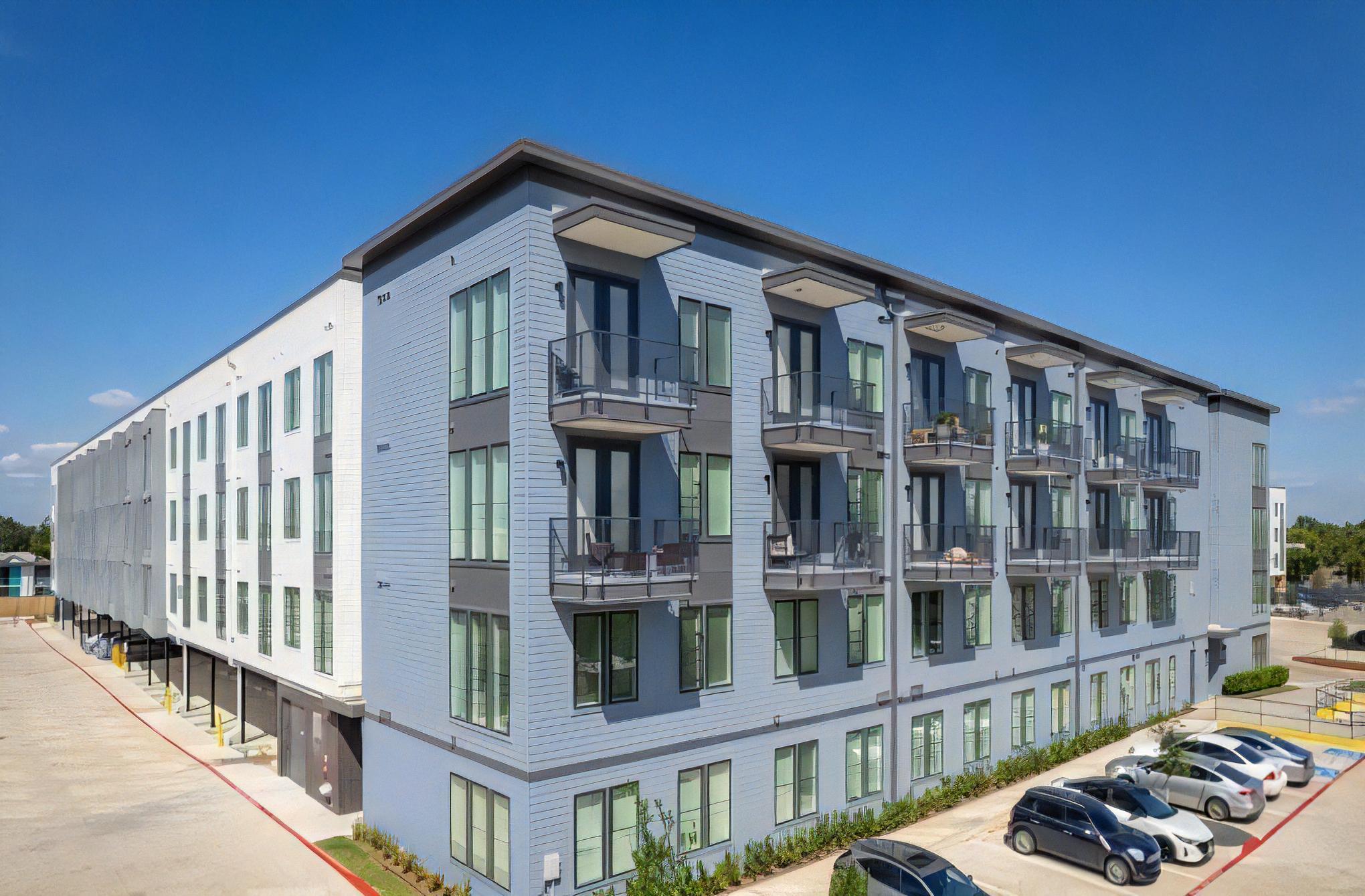 1690 North Loop unit # 209 – photo 5