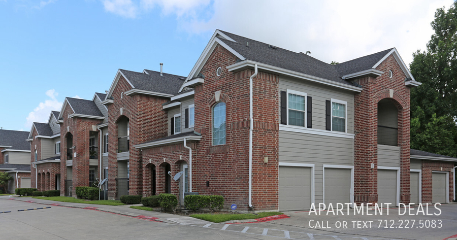 1309 Grand Plaza Dr – photo 5