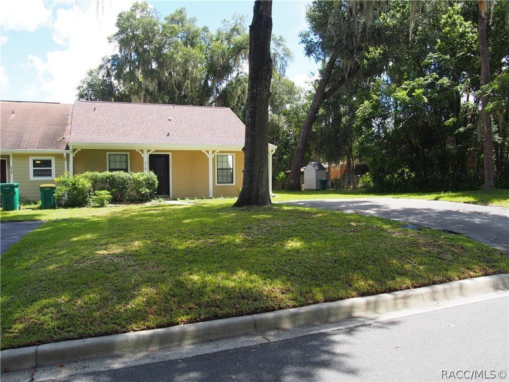 210 Talmage Ave – photo 2